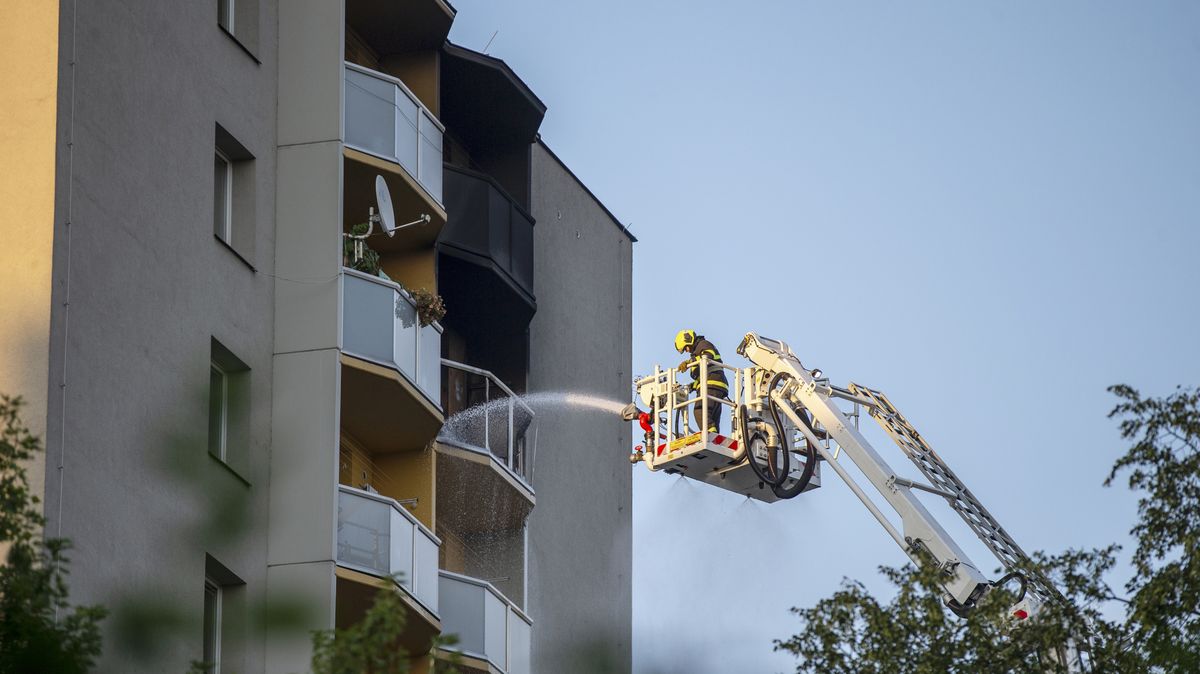 Rekonstrukce tragédie v Bohumíně: Nezvaný host a útěk před ohněm přes balkon